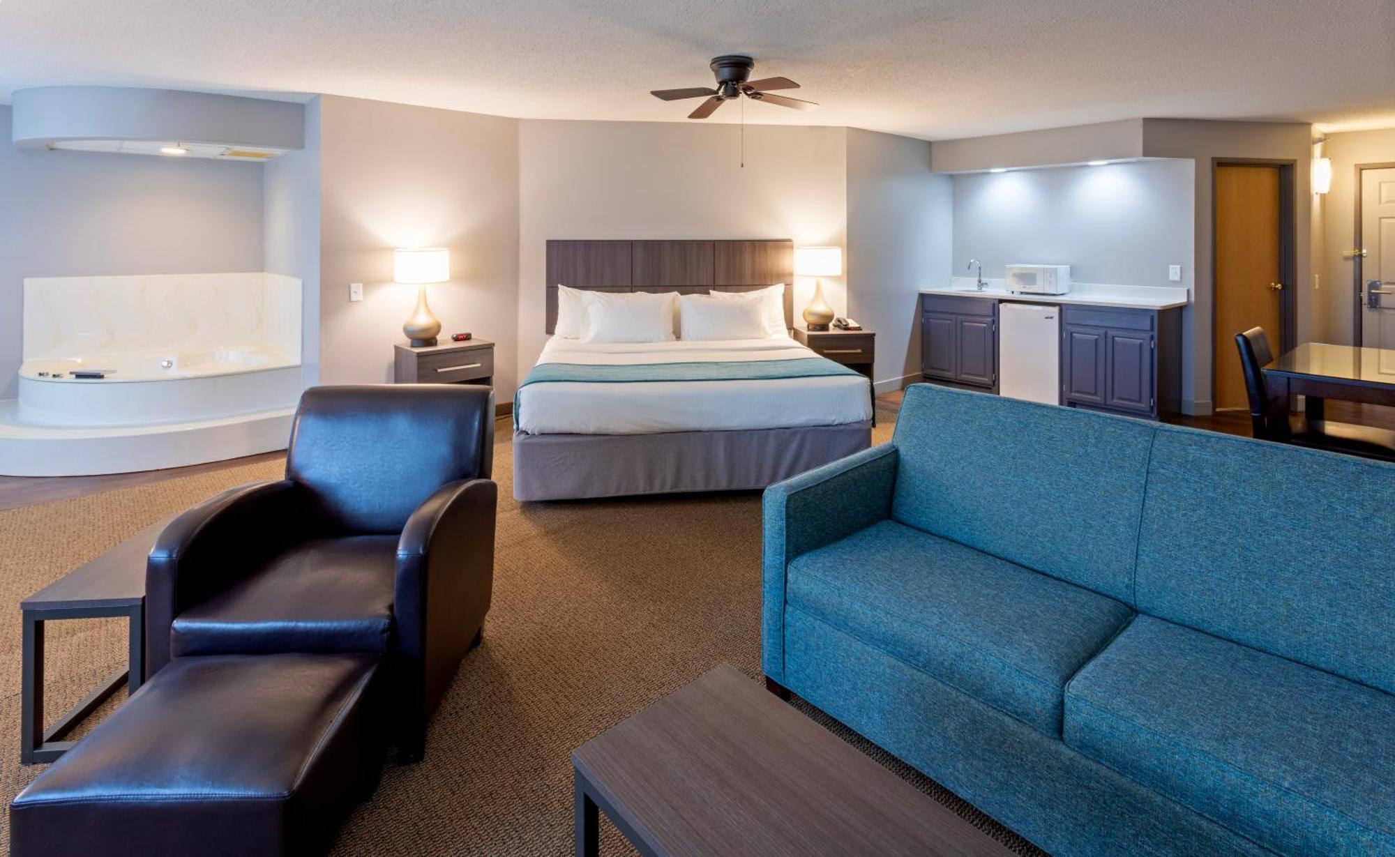Paynesville Inn & Suites Ngoại thất bức ảnh